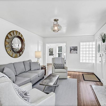 Modern Gem In Columbia Villa Luaran gambar